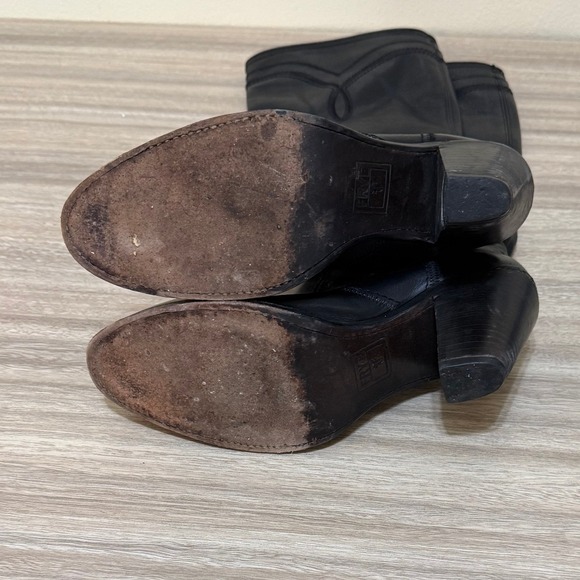 FRYE Boots Women 9 Black Leather Knee High Cowgirl Heel Festival Western Ranch - Picture 6 of 9